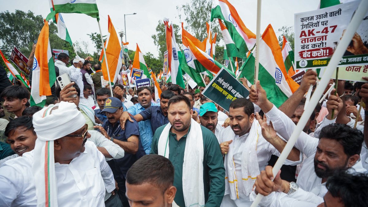 Tejashwi Yadav leads march in Patna over paper leaks, unemployment