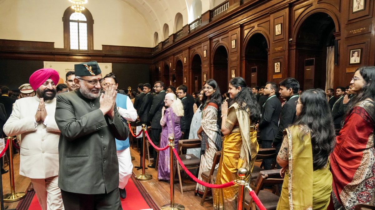 VP greets IFS probationers, Bhutan forest officers in Dehradun