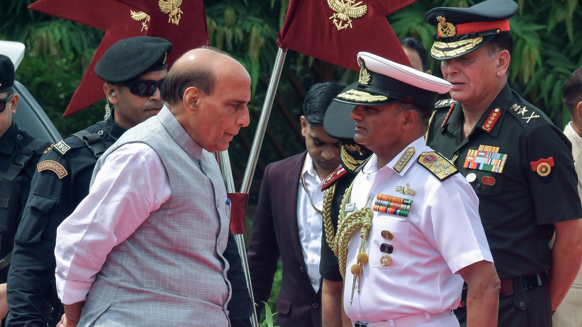 Rajnath Singh meets Japanese defence minister at Manekshaw Centre