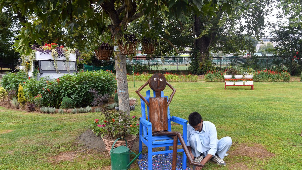 Waste Wonder Garden gets finishing touches ahead of Srinagar launch