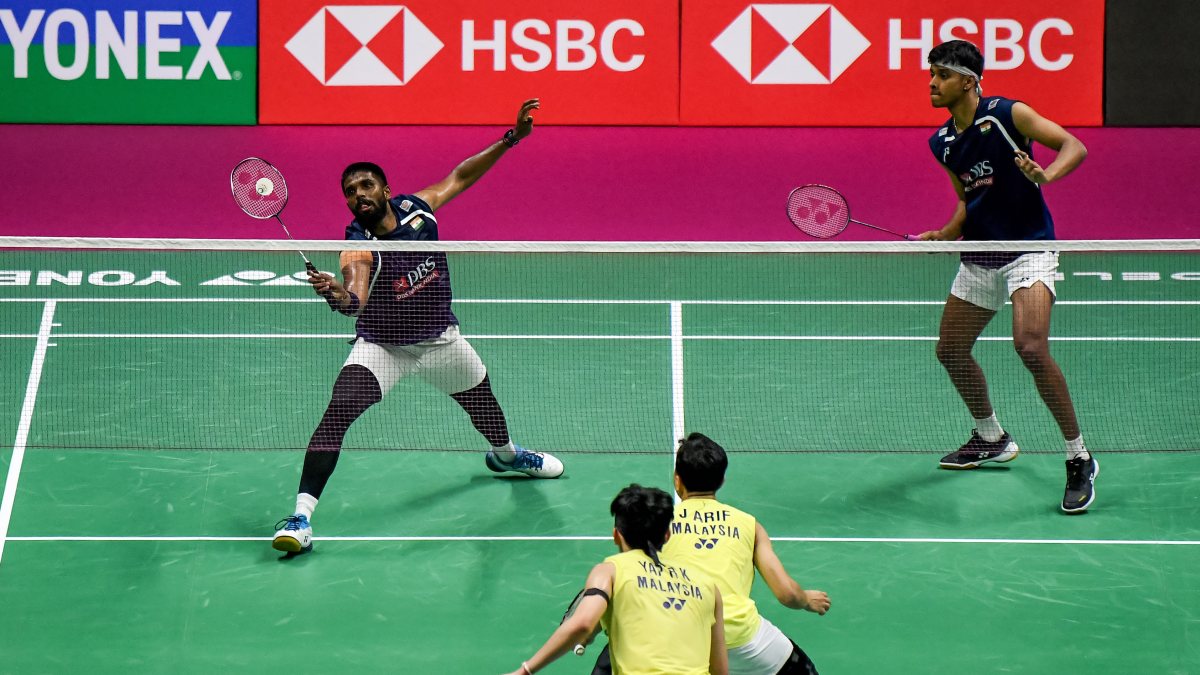 Chirag-Satwik advance to quarters at BWF Worlds in Delhi