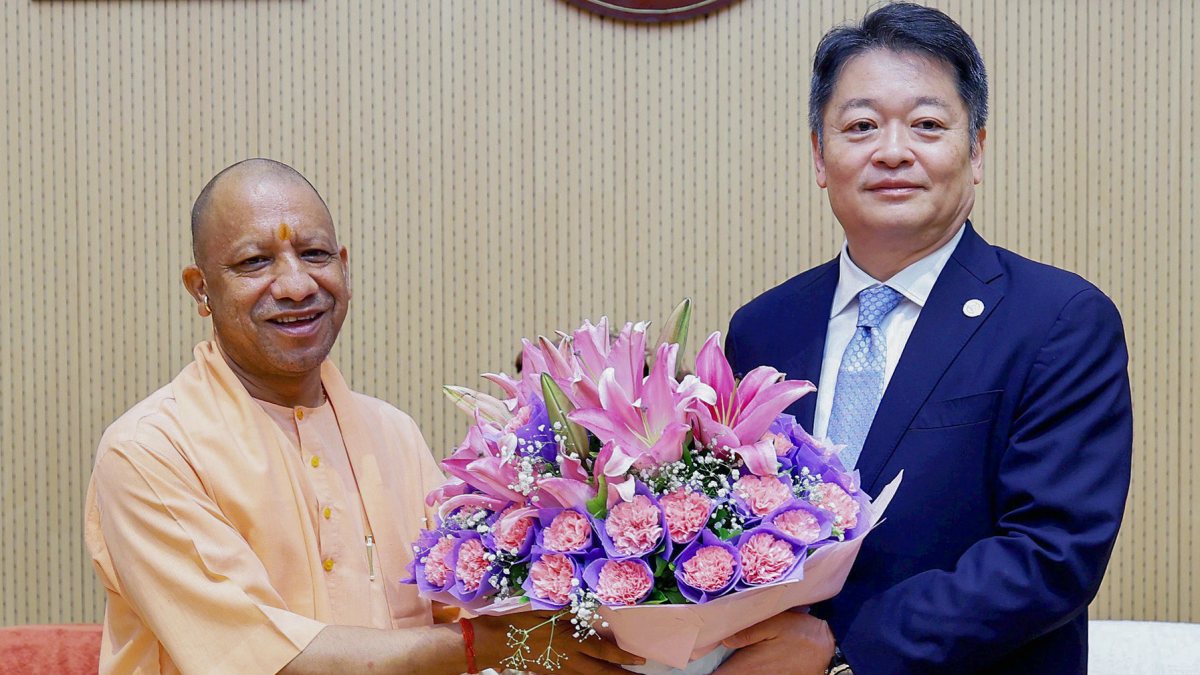 Japan governor meets Yogi Adityanath in Lucknow