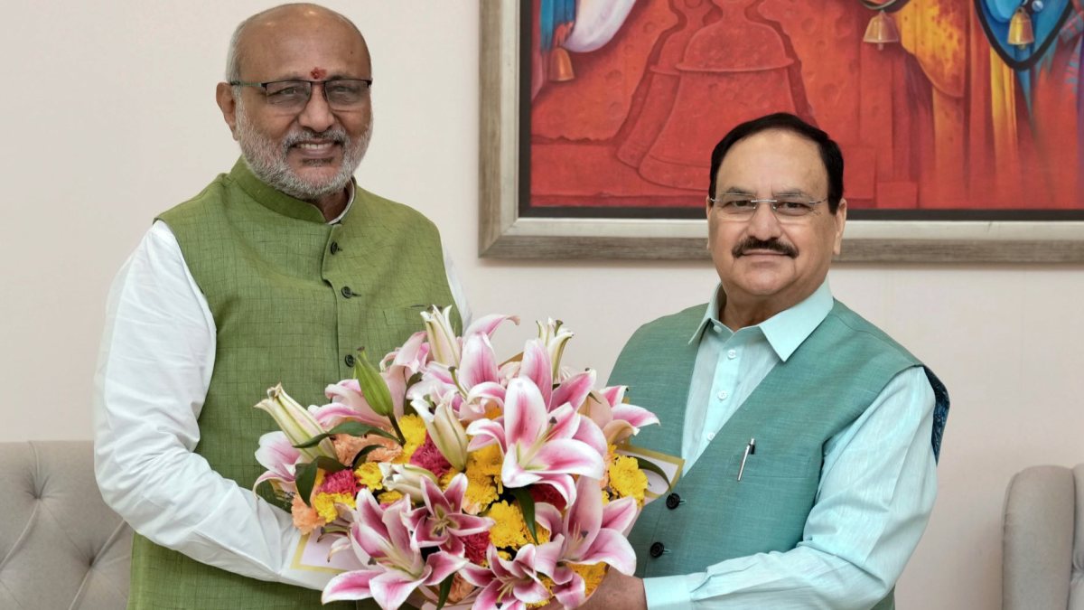 VP Radhakrishnan enquires about Nadda's health in Delhi