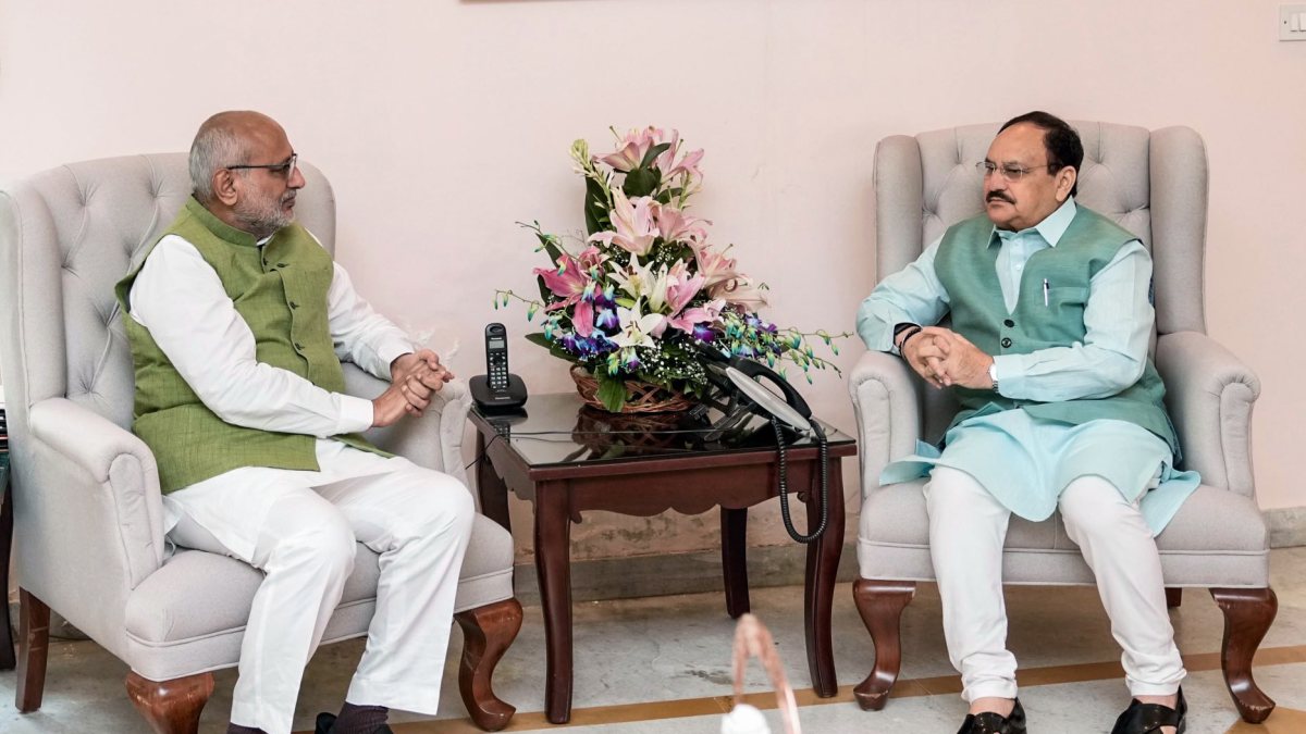 VP Radhakrishnan visits Nadda to wish speedy recovery