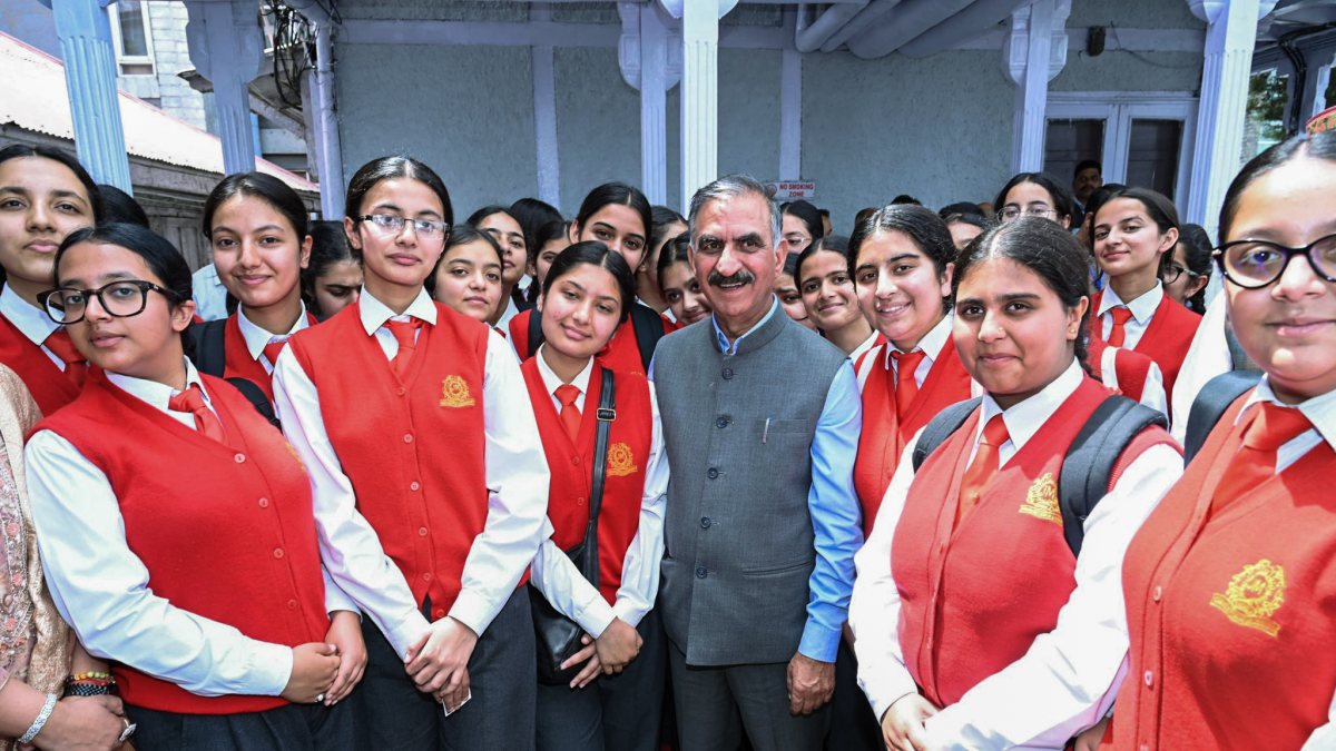 Himachal CM meets students at Assembly premises in Shimla