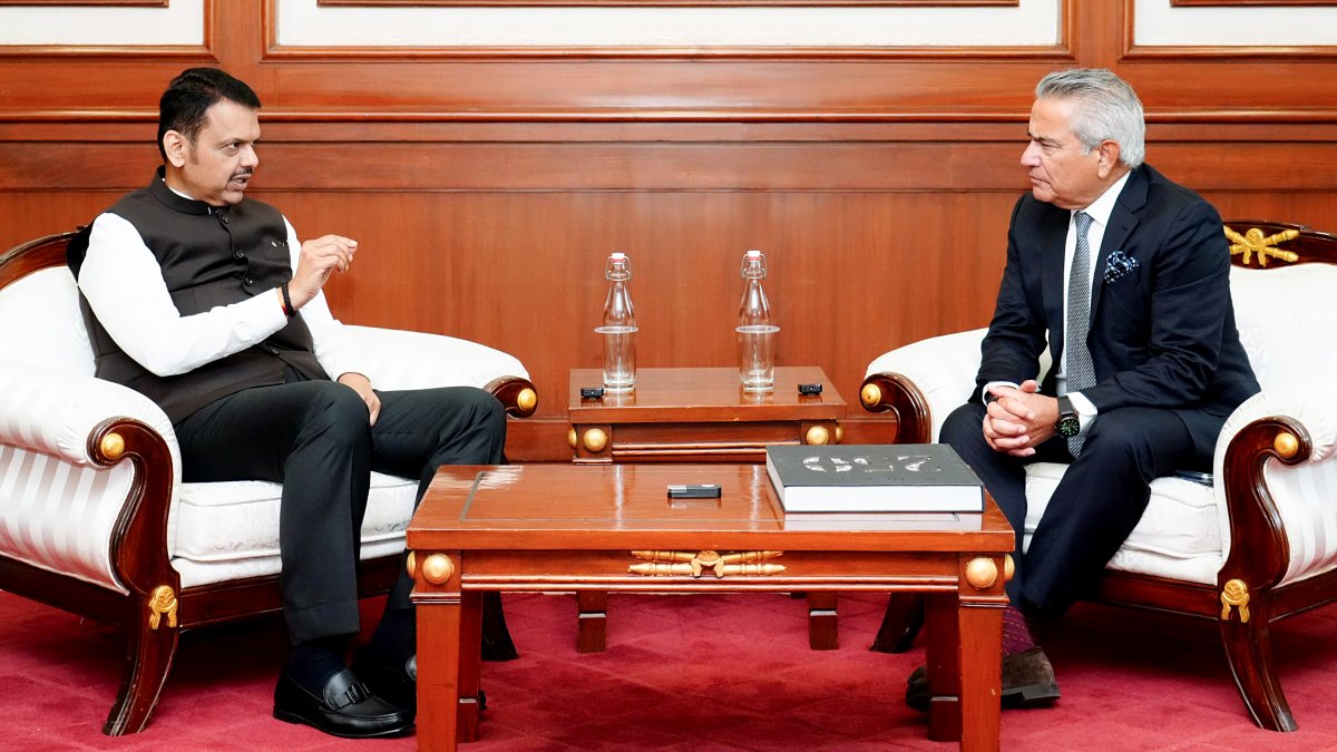 Fadnavis, USISPF CEO discuss India-US partnership in Mumbai