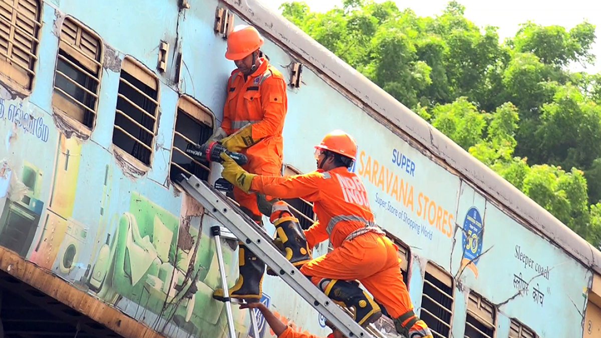 NDRF and Railways conduct joint mock drill in Trichy