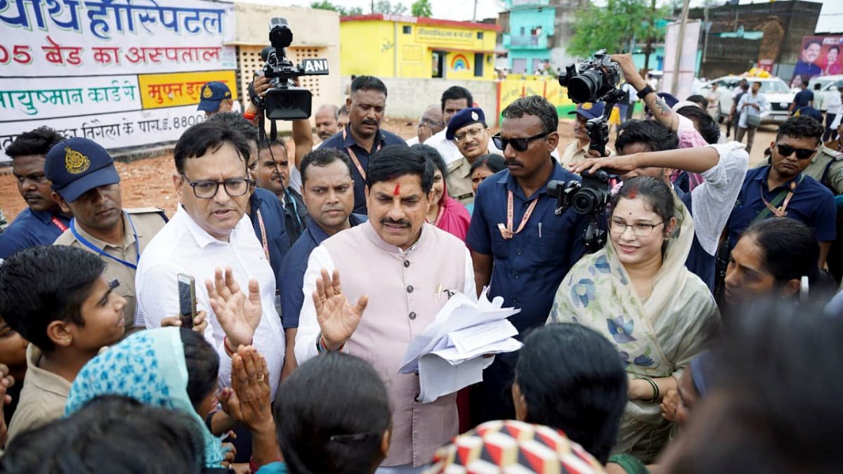 CM Yadav inspects Anganwadi centre in Tikamgarh