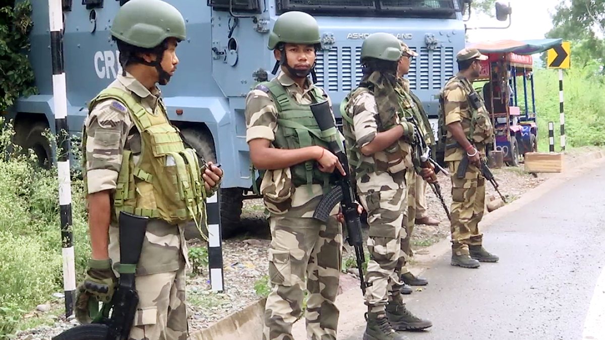 CRPF guards Rajouri-Poonch highway for Amarnath pilgrims
