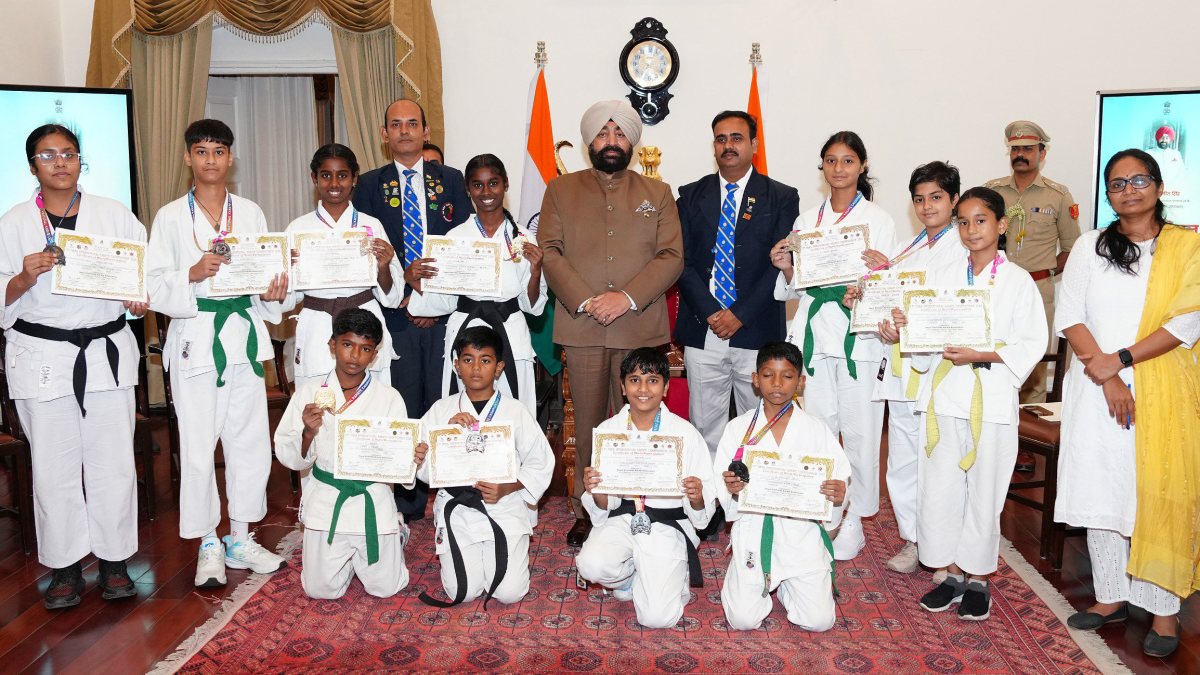 Uttarakhand Governor attends Lok-Milan programme in Dehradun