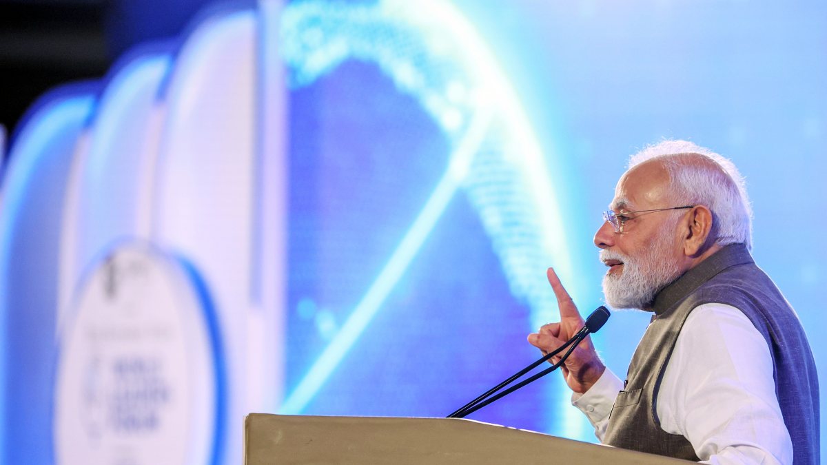 PM Modi addresses Economic Times World Leaders Forum in New Delhi