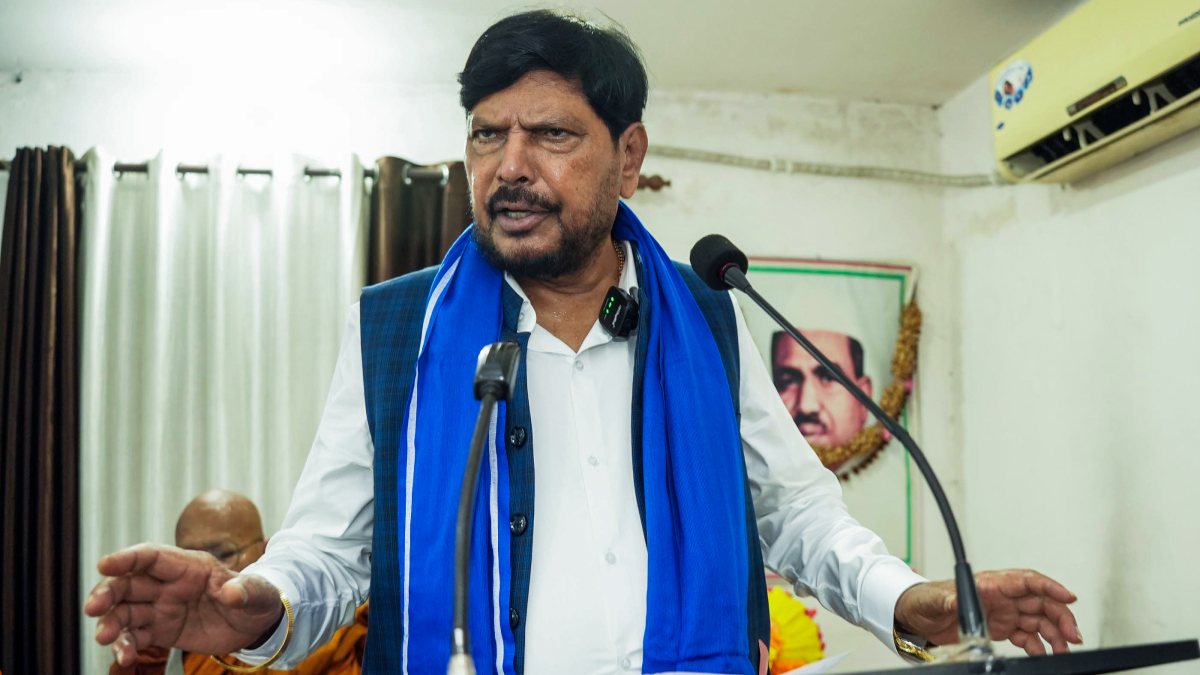Ramdas Athawale addresses condolence meet for RPI Bihar chief