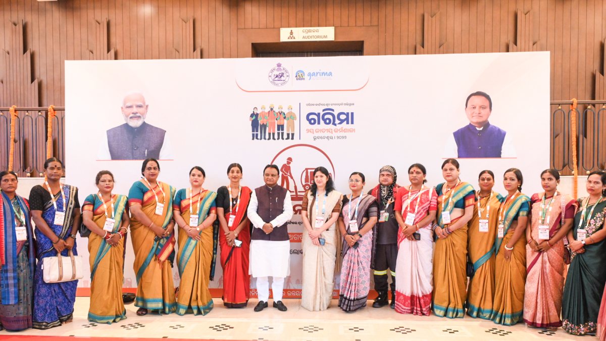 Odisha CM joins group photo at 2nd National GARIMA Conclave 2026