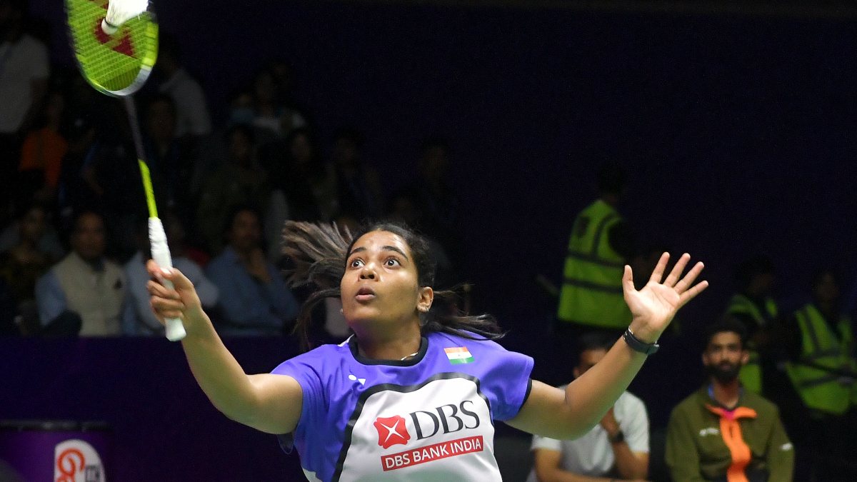 Treesa Jolly battles in BWF semifinal at Delhi