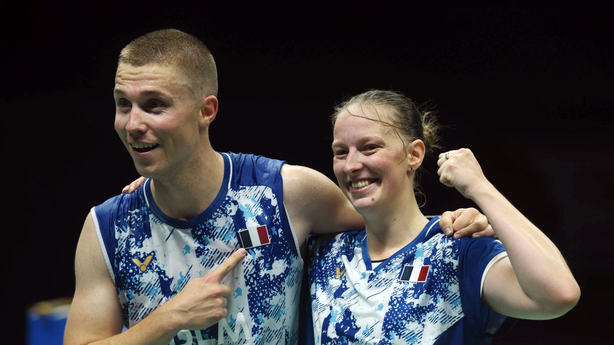French pair celebrate mixed doubles semifinal win at BWF Worlds