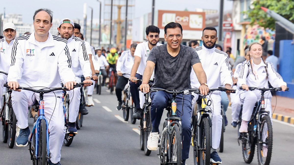 Mansukh Mandaviya leads BRICS Friendship cycling event in Visakhapatnam