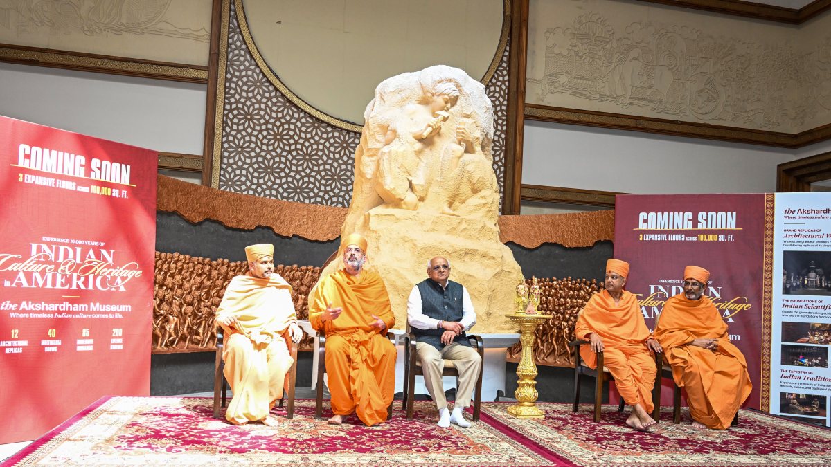 Gujarat CM Bhupendra Patel visits Akshardham temple in New Jersey