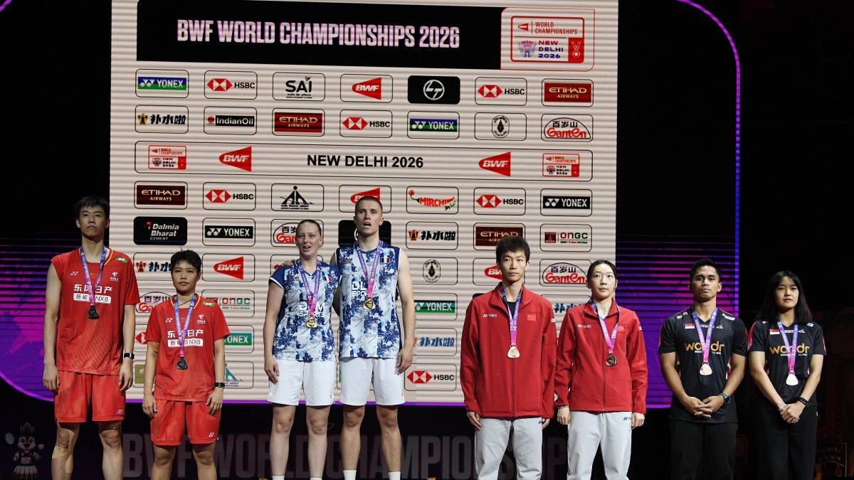 China, France, Indonesia win mixed doubles medals at BWF Worlds