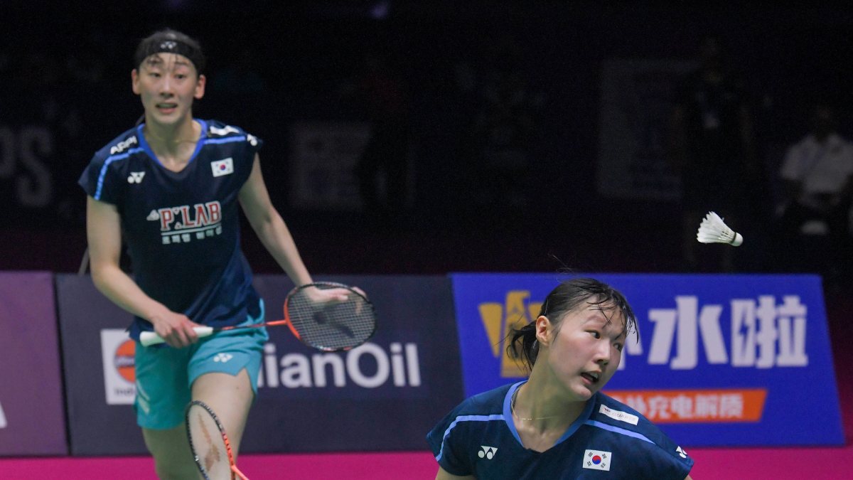 Korea wins women's doubles final at BWF Worlds in New Delhi