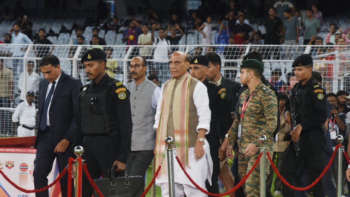Rajnath Singh attends Durand Cup final in Kolkata