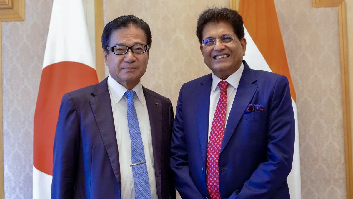 Goyal meets Japanese pharma firm to boost India ties