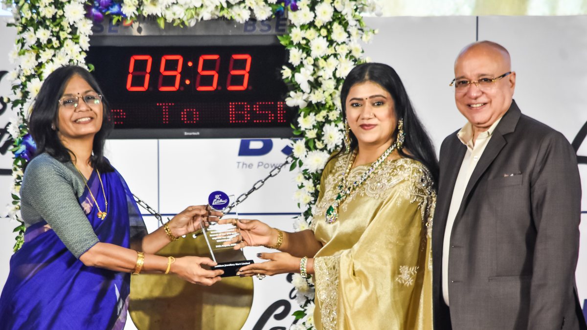 Lalithaa Jewellery lists on BSE in Mumbai ceremony