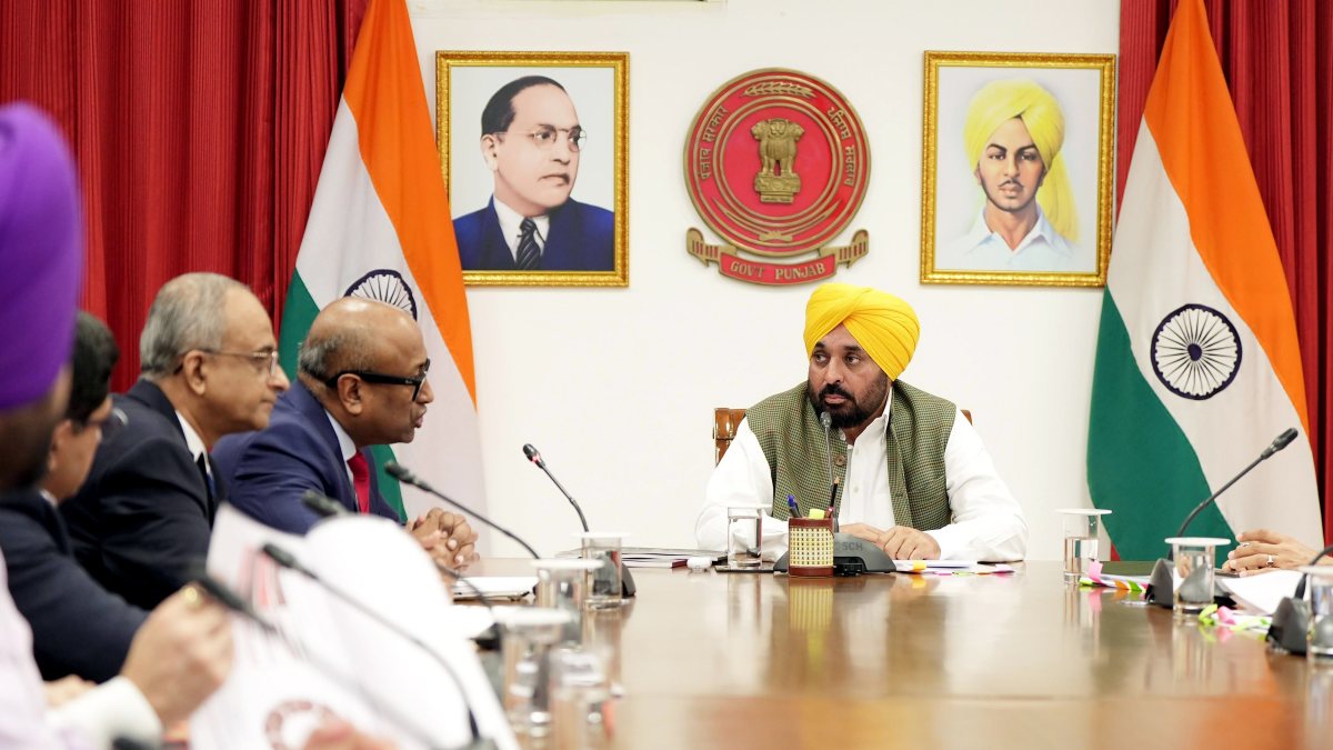 Punjab CM meets NASSCOM delegation in Chandigarh