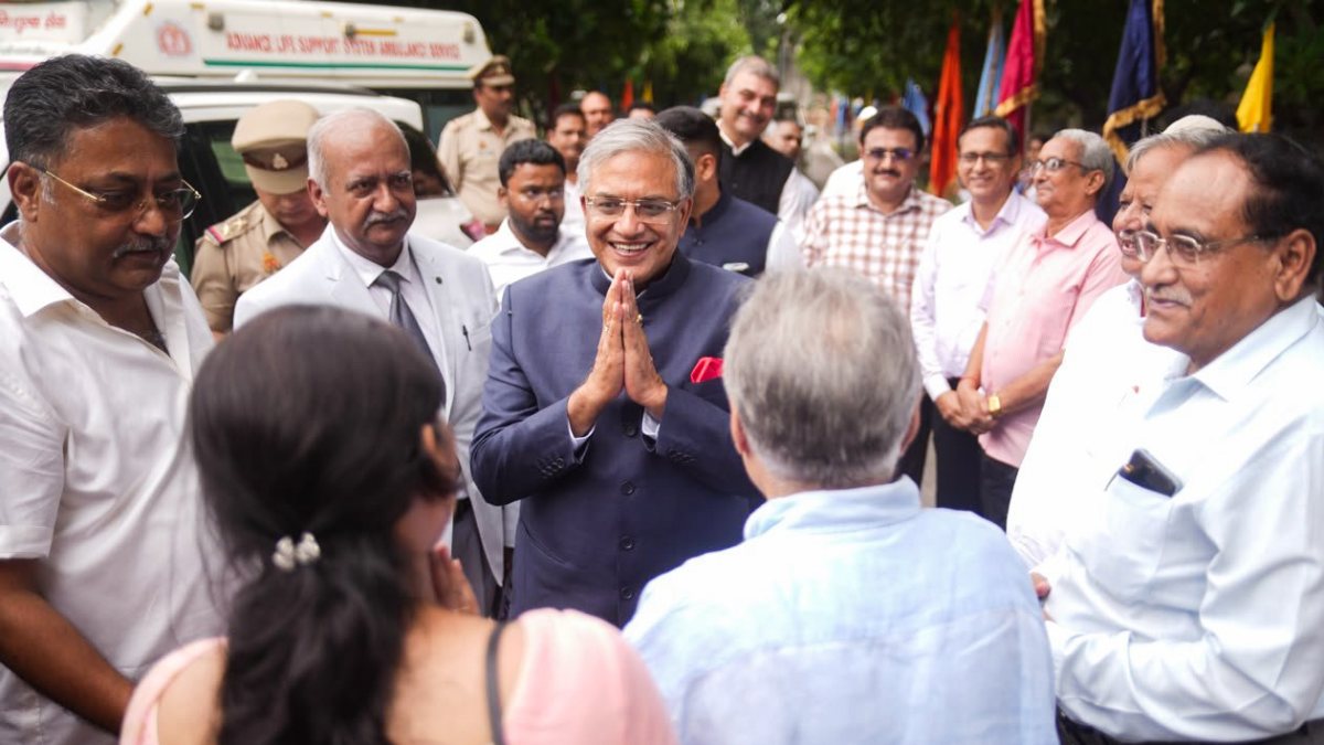 CEC Gyanesh Kumar visits alma mater in Lucknow
