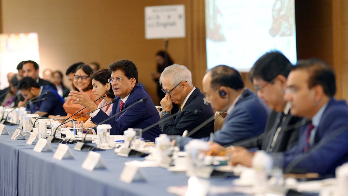 Goyal meets Japanese investors at Tokyo roundtable