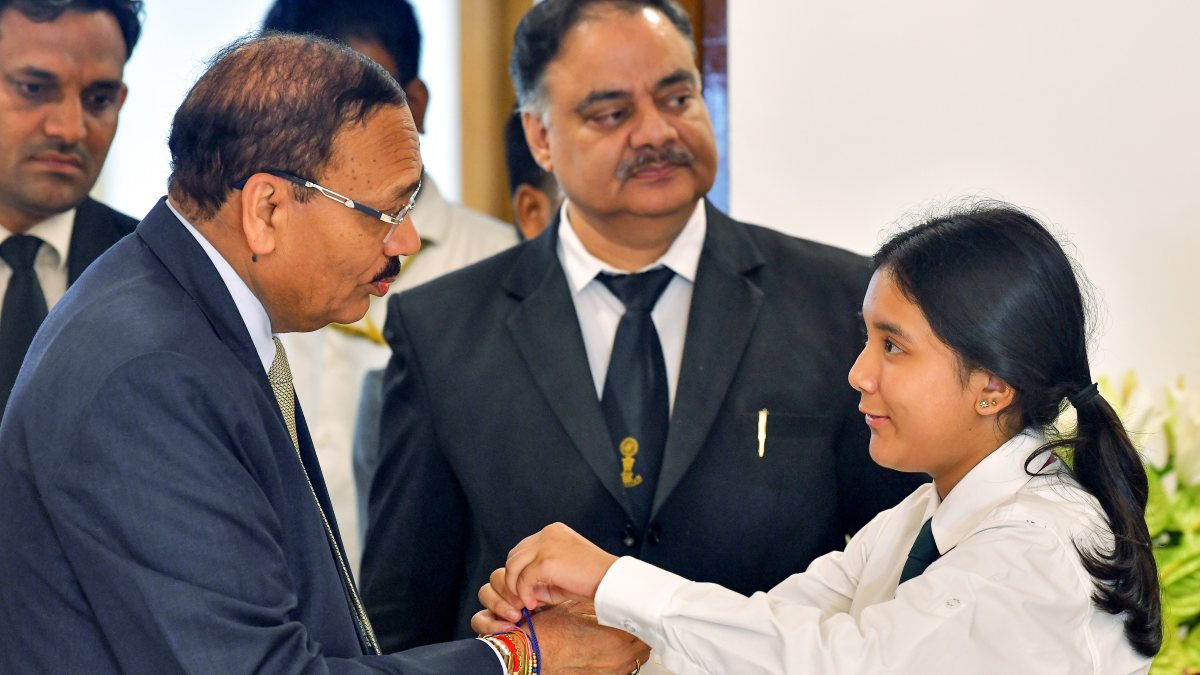 CJI Surya Kant receives rakhi from student at Supreme Court