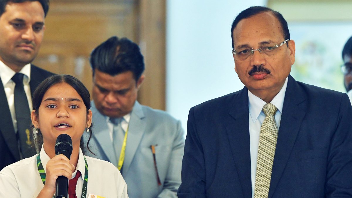 CJI Surya Kant joins Raksha Bandhan celebrations at Supreme Court