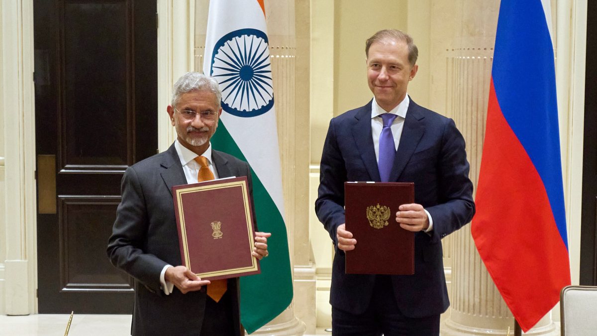 India, Russia sign MoU at 27th trade commission meet