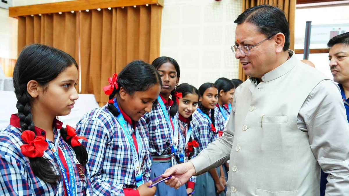 Uttarakhand CM Dhami meets students at Dehradun residence