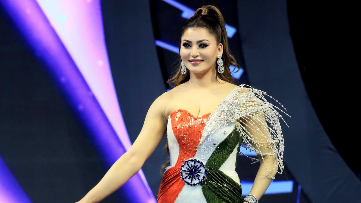 Urvashi Rautela walks ramp in tricolour at Miss Universe India 2026