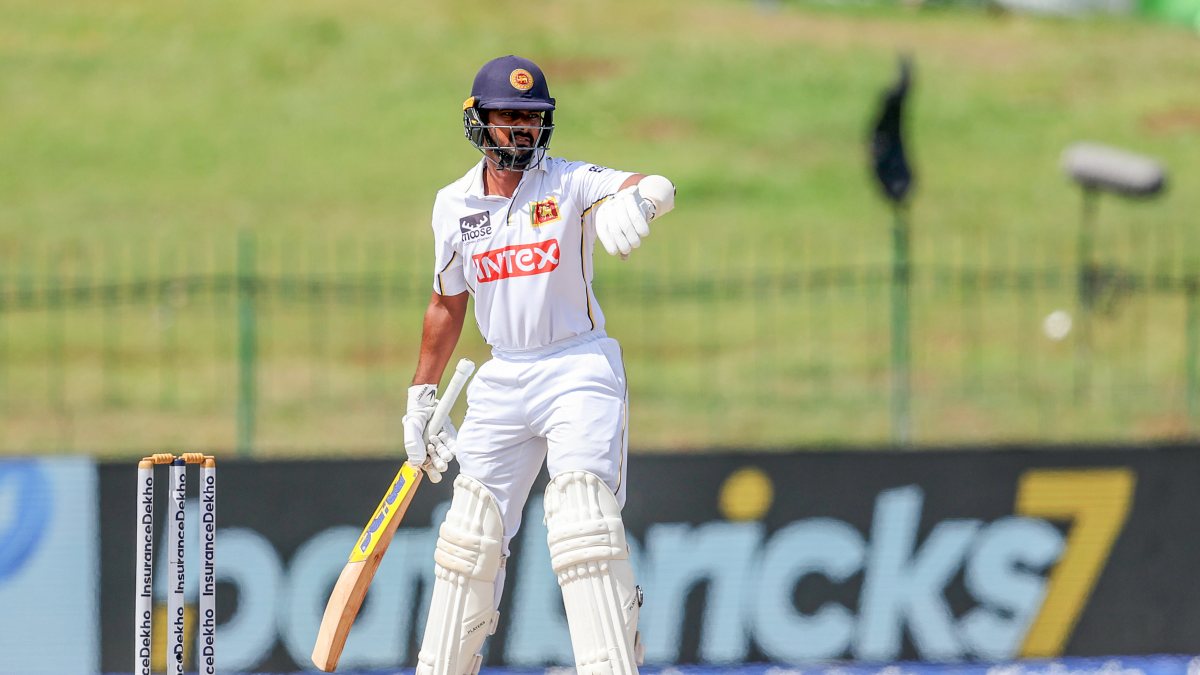 India dominate Sri Lanka on day three of second Test in Colombo