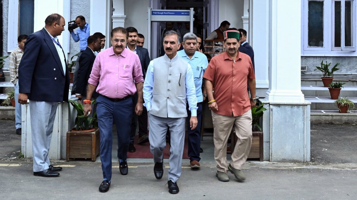 Himachal CM Sukhu leaves after monsoon session in Shimla