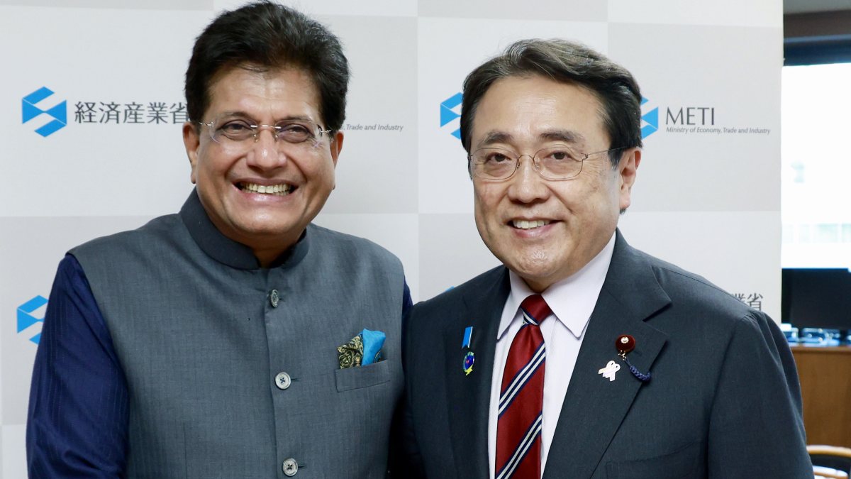 Piyush Goyal meets Japanese trade minister in Tokyo