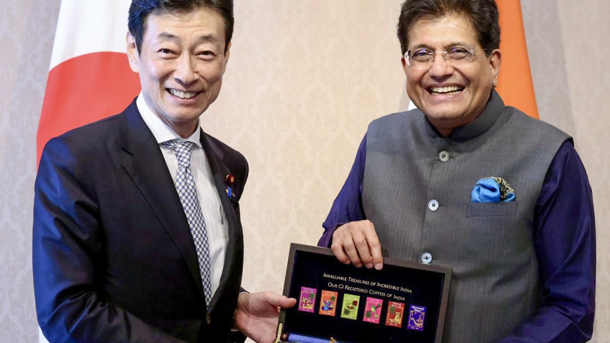 Goyal meets Japan-India friendship league chairman in Tokyo
