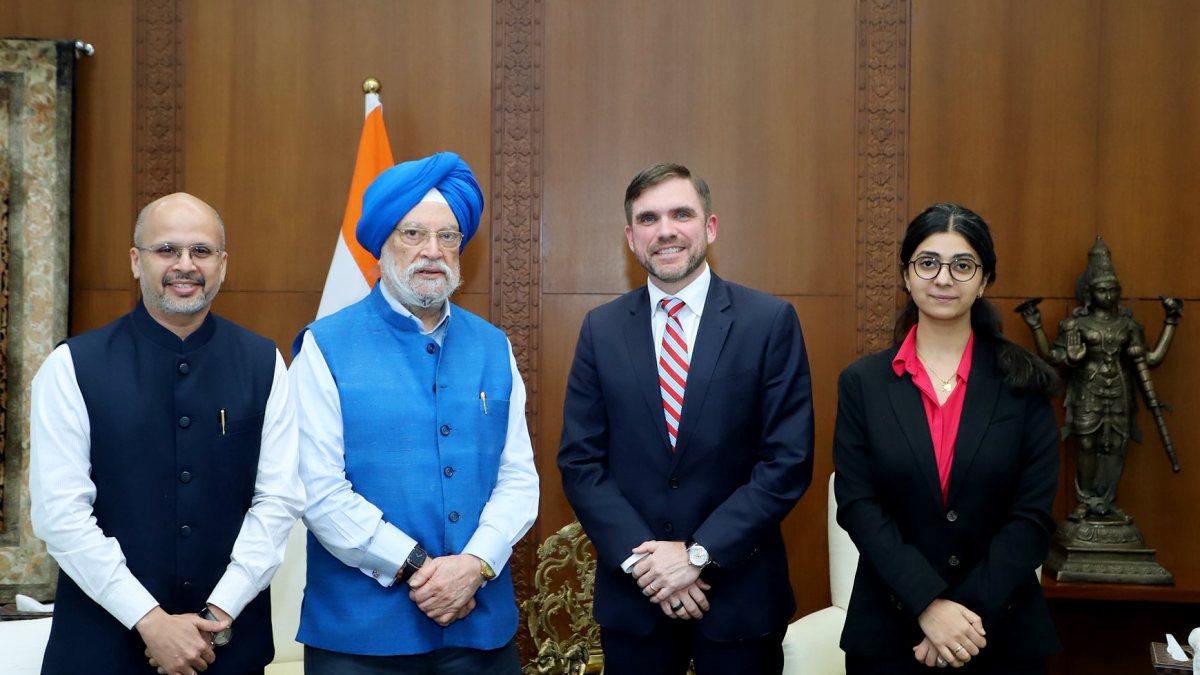 Puri meets ExxonMobil India chair in New Delhi