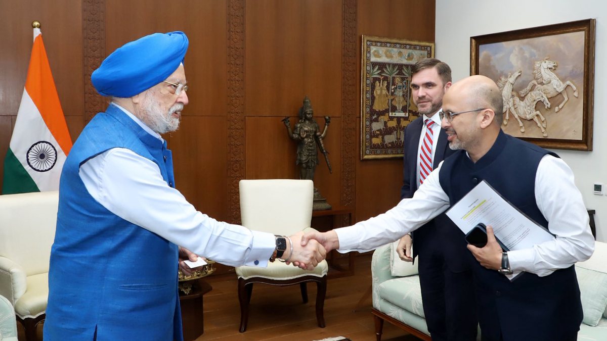India, ExxonMobil discuss energy cooperation in New Delhi