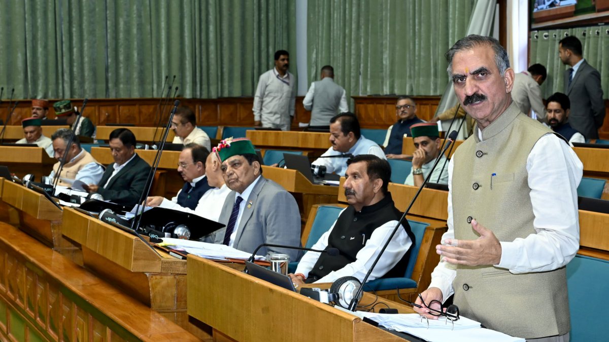Himachal CM addresses assembly during monsoon session