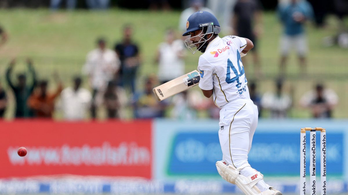 Sri Lanka's Sonal Dinusha plays shot on day 5 of 2nd test