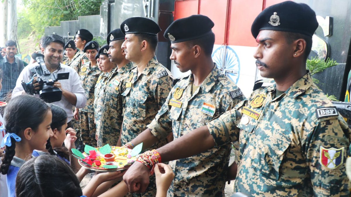 BSF personnel get rakhis from girls in Jammu