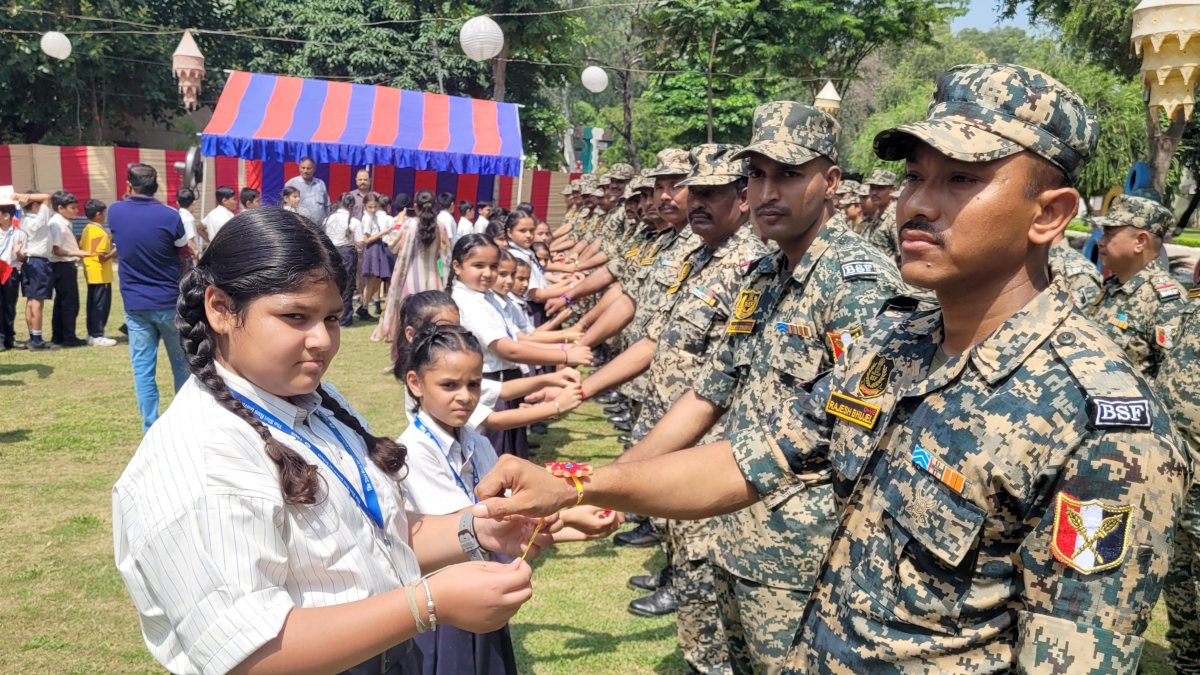 Schoolchildren tie Rakhis on BSF personnel ahead of Raksha Bandhan