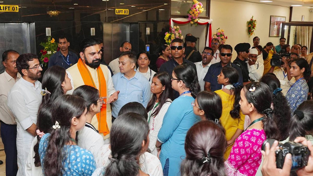 Bihar CM performs Bhumi Pujan for college science block in Patna
