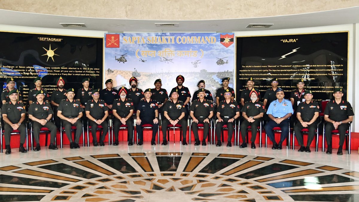 Indian Army chief visits Sapta Shakti Command in Jaipur