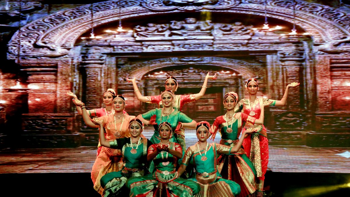 Artists dazzle at Buskers D'Fest 2026 in Jaipur