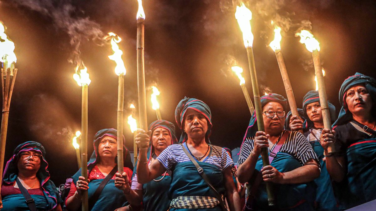 Torch rally in Manipur demands NRC updation before Census 2027