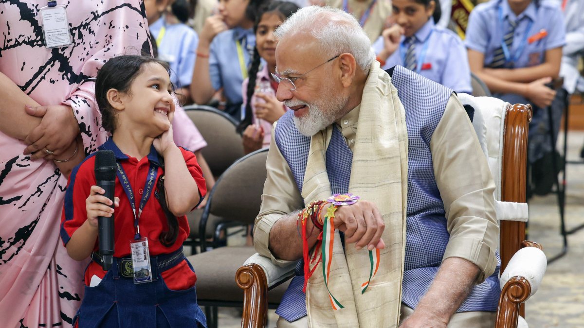 PM Modi celebrates Raksha Bandhan with school children