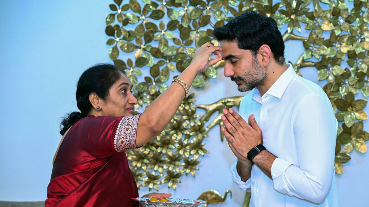 Ministers mark Raksha Bandhan at Undavalli residence